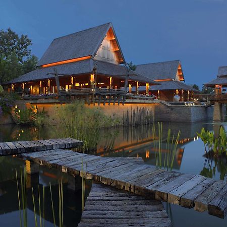 Howie'S Homestay Mae Rim Bagian luar foto