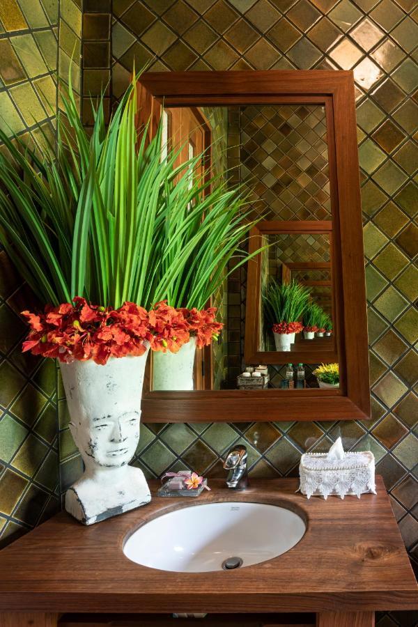 Howie'S Homestay Mae Rim Bagian luar foto