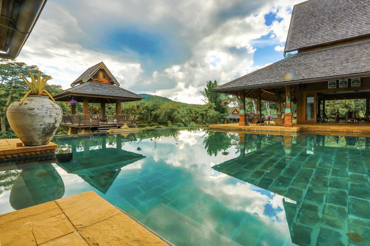 Howie'S Homestay Mae Rim Bagian luar foto