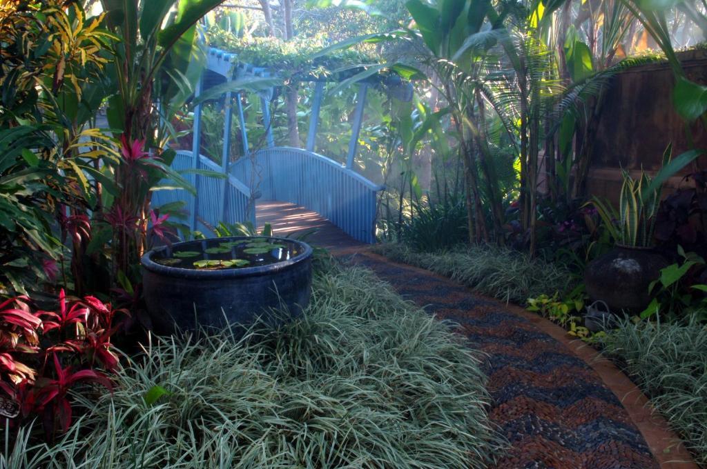 Howie'S Homestay Mae Rim Bagian luar foto