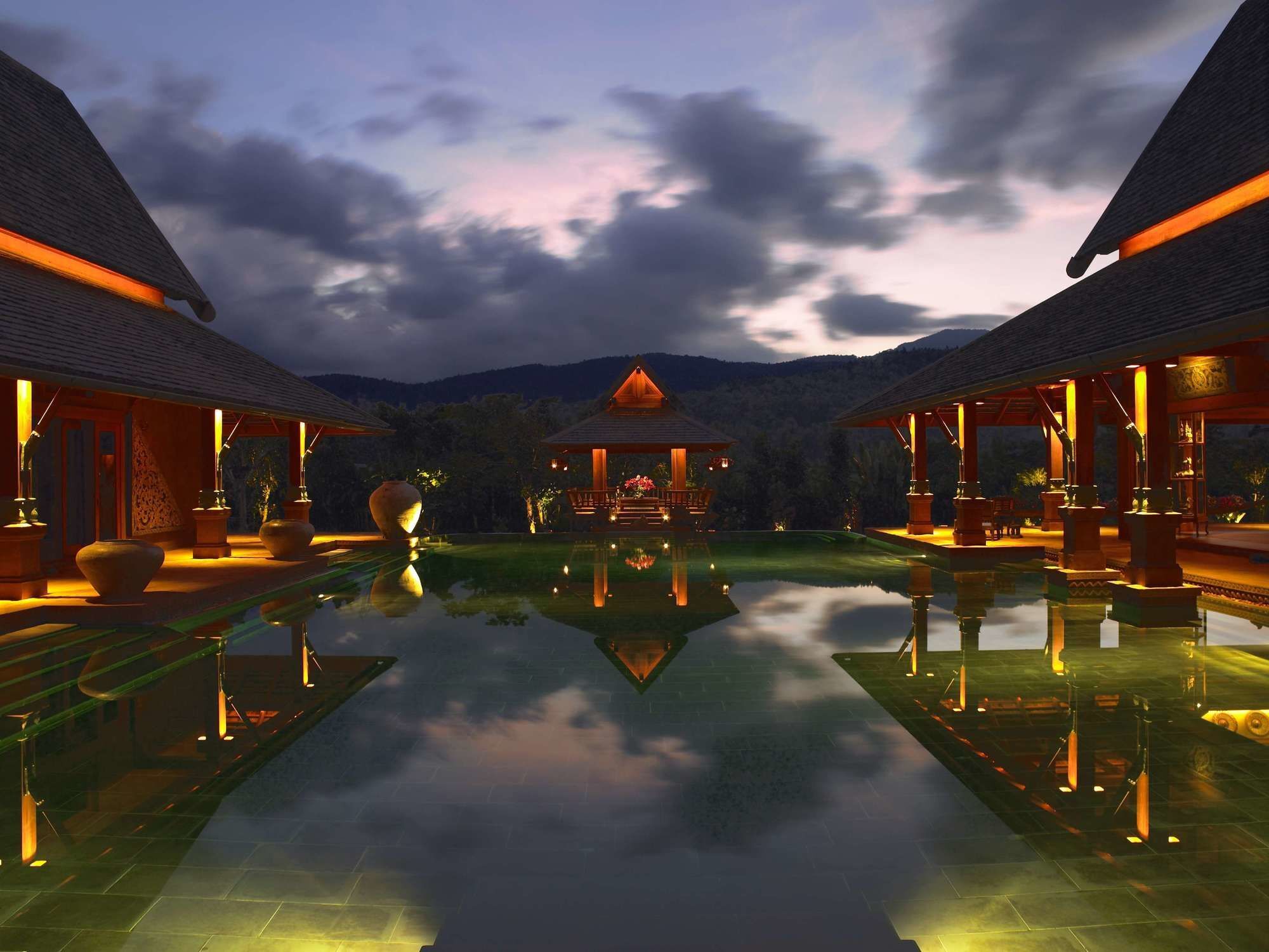 Howie'S Homestay Mae Rim Bagian luar foto